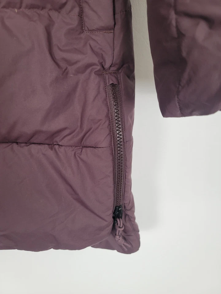 Abrigo parka REI Co-op Norseland para mujer mediano púrpura plumón acolchado chaqueta con capucha Foto 3 de 4