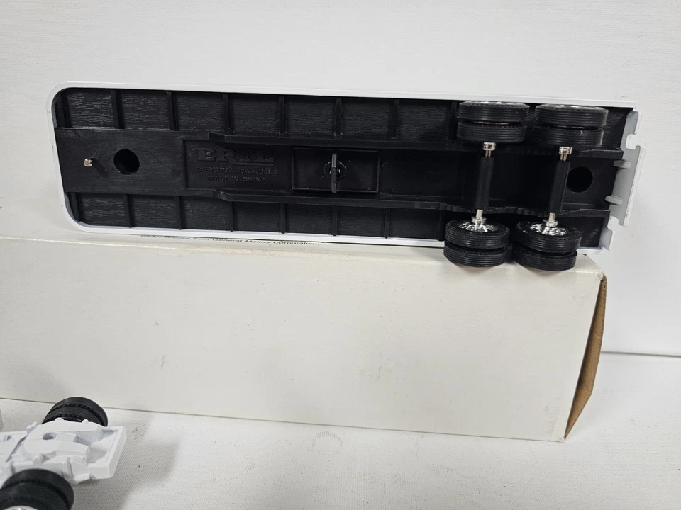 Remolque semirremolque Chevy Dragich Auto 1992 ERTL 1950 edición limitada Foto 4 de 4