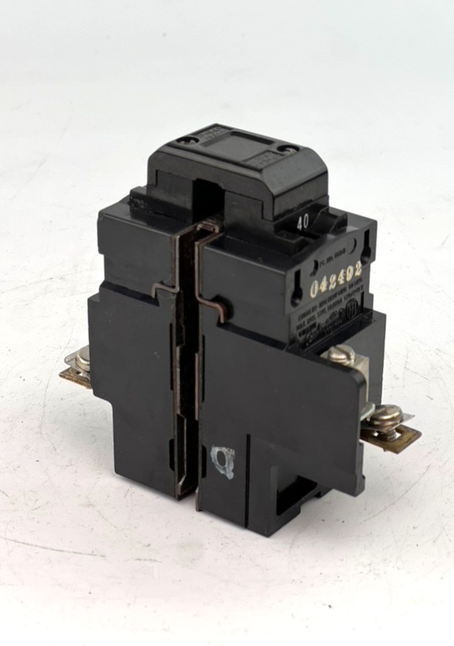 Siemens P240 40 Amp 2 Pole Circuit Breaker Pushmatic Type P  240V — NEW READ