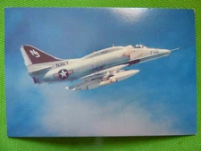 Postcard Postcard AVIATION MILITARY AIRCRAFT US NAVY A-4 SKYHAWK