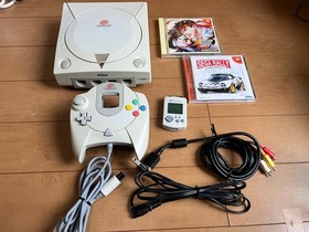 SEGA DreamCast Console (HKT-3000) & Controller with 2 games and BOX 0927
