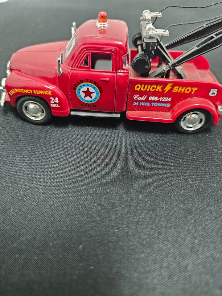 Grúa Chevrolet 3100 1953 Kinsmart 1:38 roja tiro rápido Foto 4 de 4
