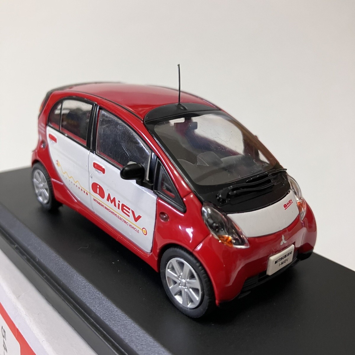1:43 Mitsubishi i-MiEV 2009 Diecast Toy Car Rare JDM Red Hatchback