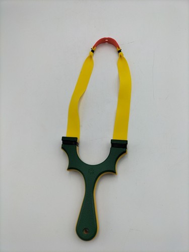 Catapult/Slingshot, POWERFUL H44 ,19mm GREEN/YELLOW HDPE , Hegarty Slings - Picture 2 of 4
