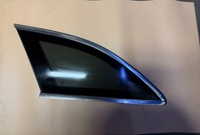 Mercedes E Klasse Kombi W213 Seitenscheibe Hinten links A2136701101 Original