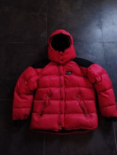 Women Red Puffer Jacket 40