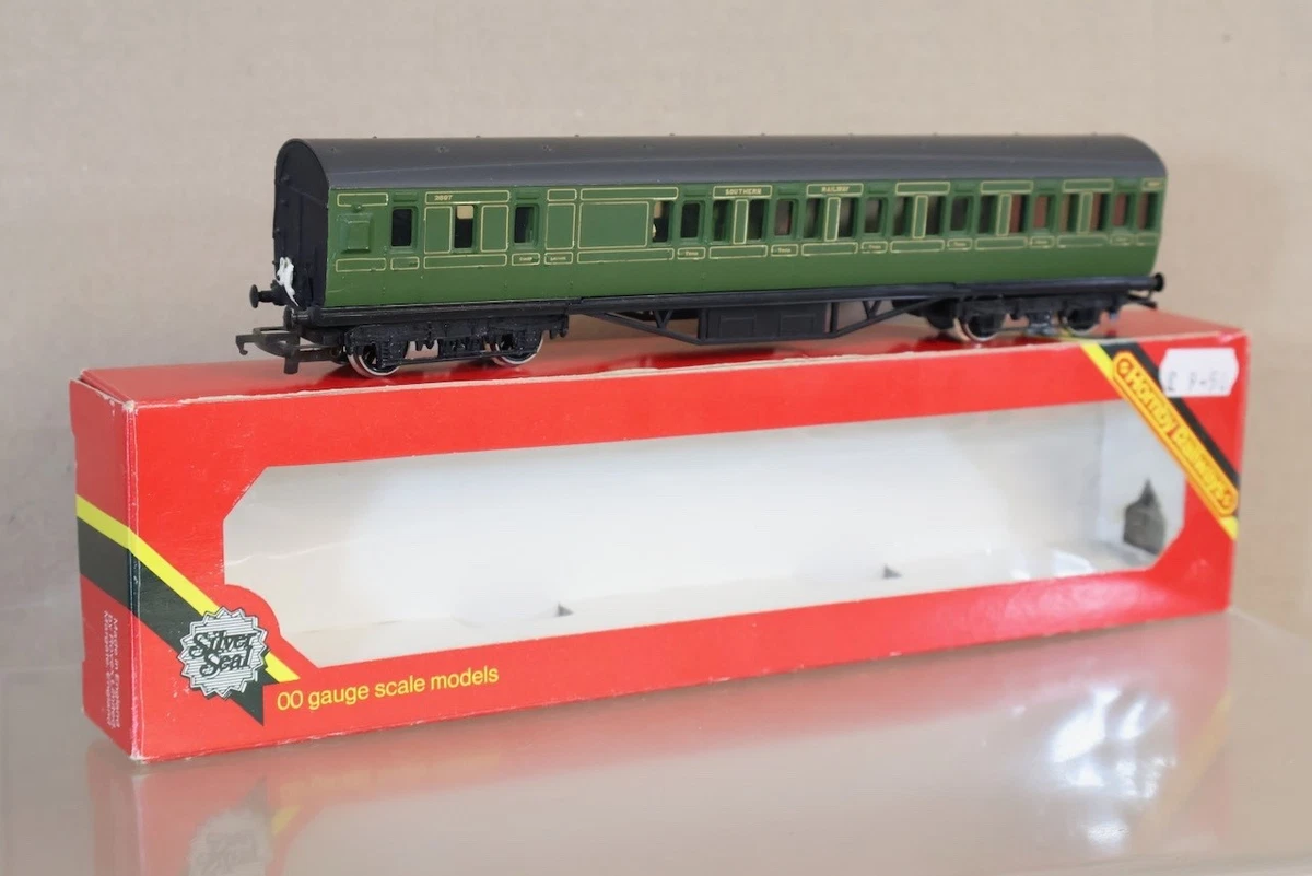 Hornby OO Southern Coach Model Railroad Passenger Cars for sale | eBay