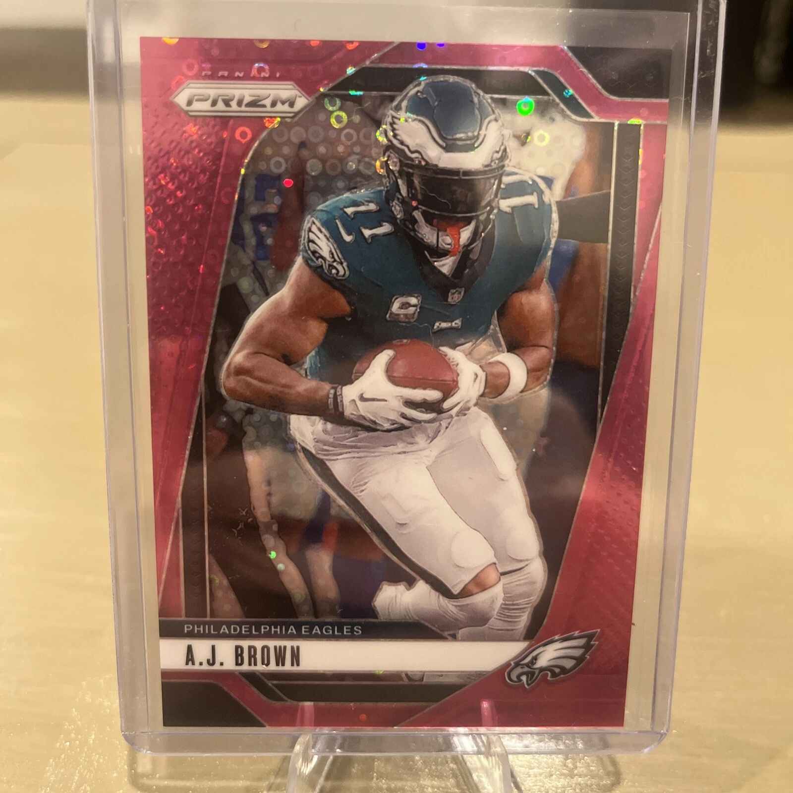 Aj Brown 2024 Prizm Pink /25 No Huddle