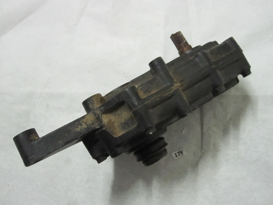 John Deere 316 318 332 420 430 Rear Pto 2000 RPM Gearbox AM103512 - Image 3 of 4