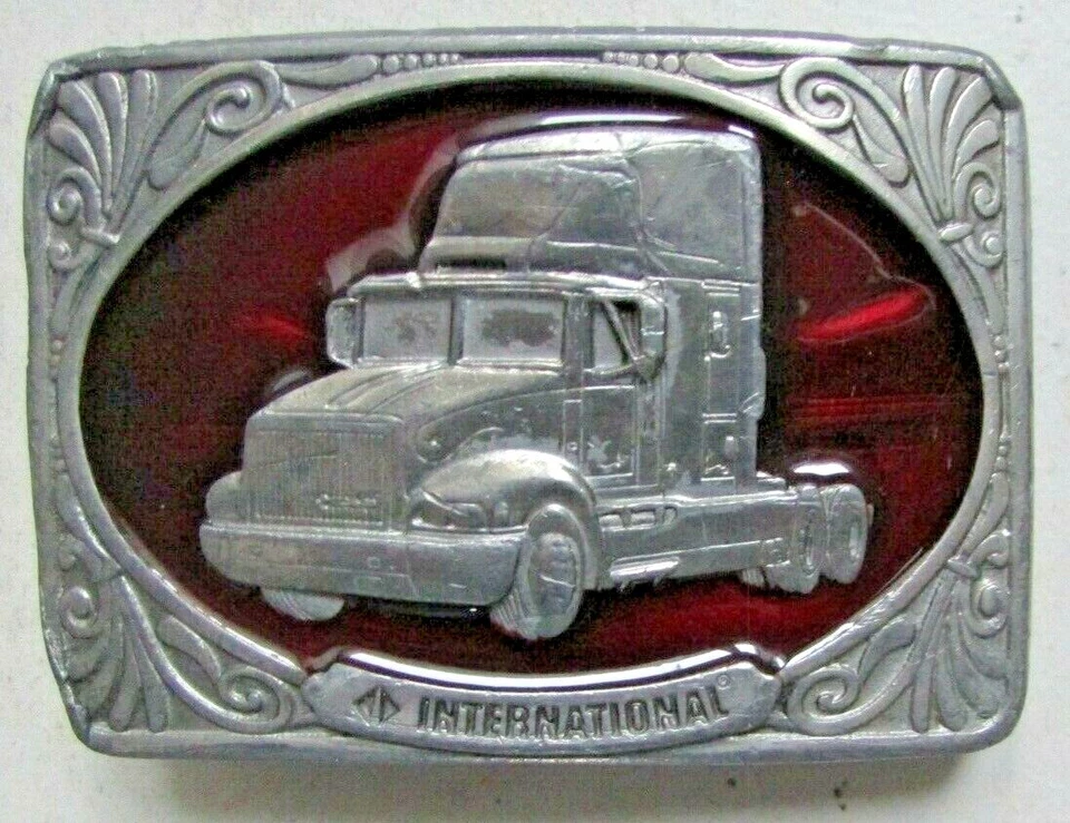 Boucle de ceinture ceinturon d'occasion en étain International Truck Tonkin 1991 - Photo 1/3