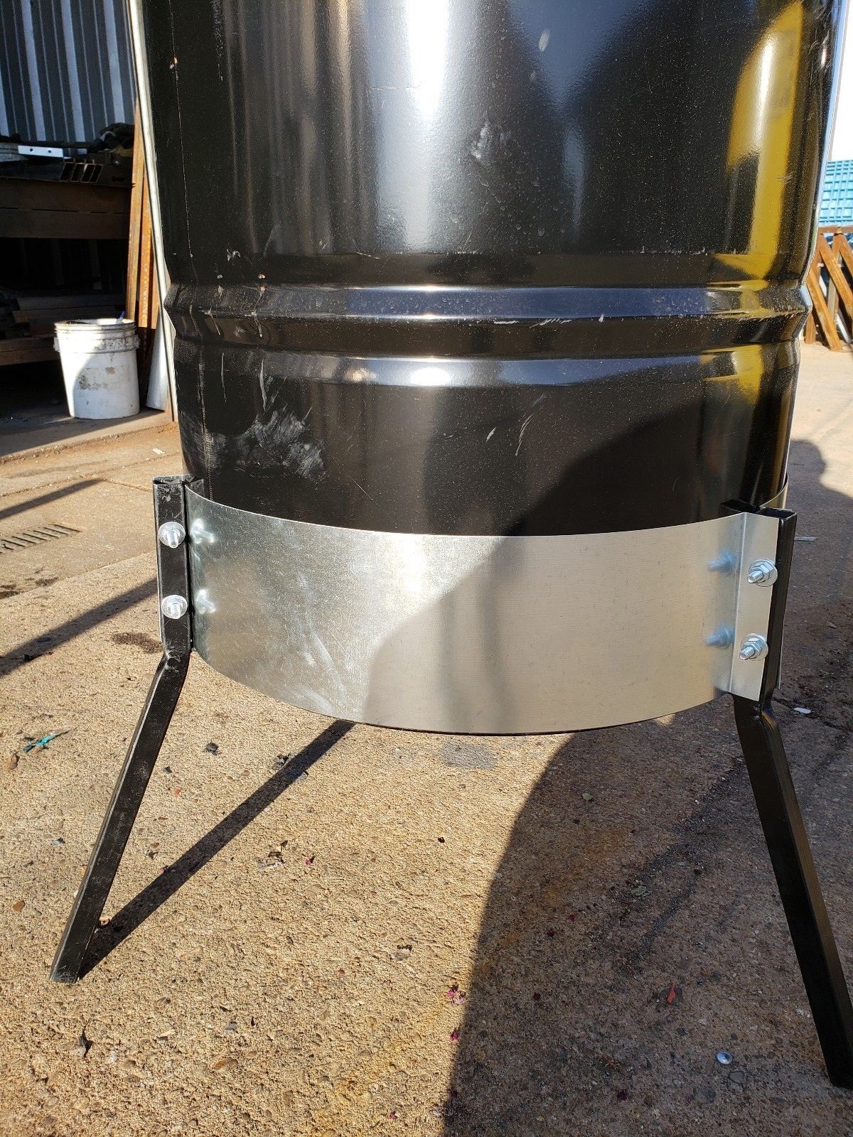 Barrel Band Leg Mounting Kit Deer Feeder Wildlife Whitetail Turkey