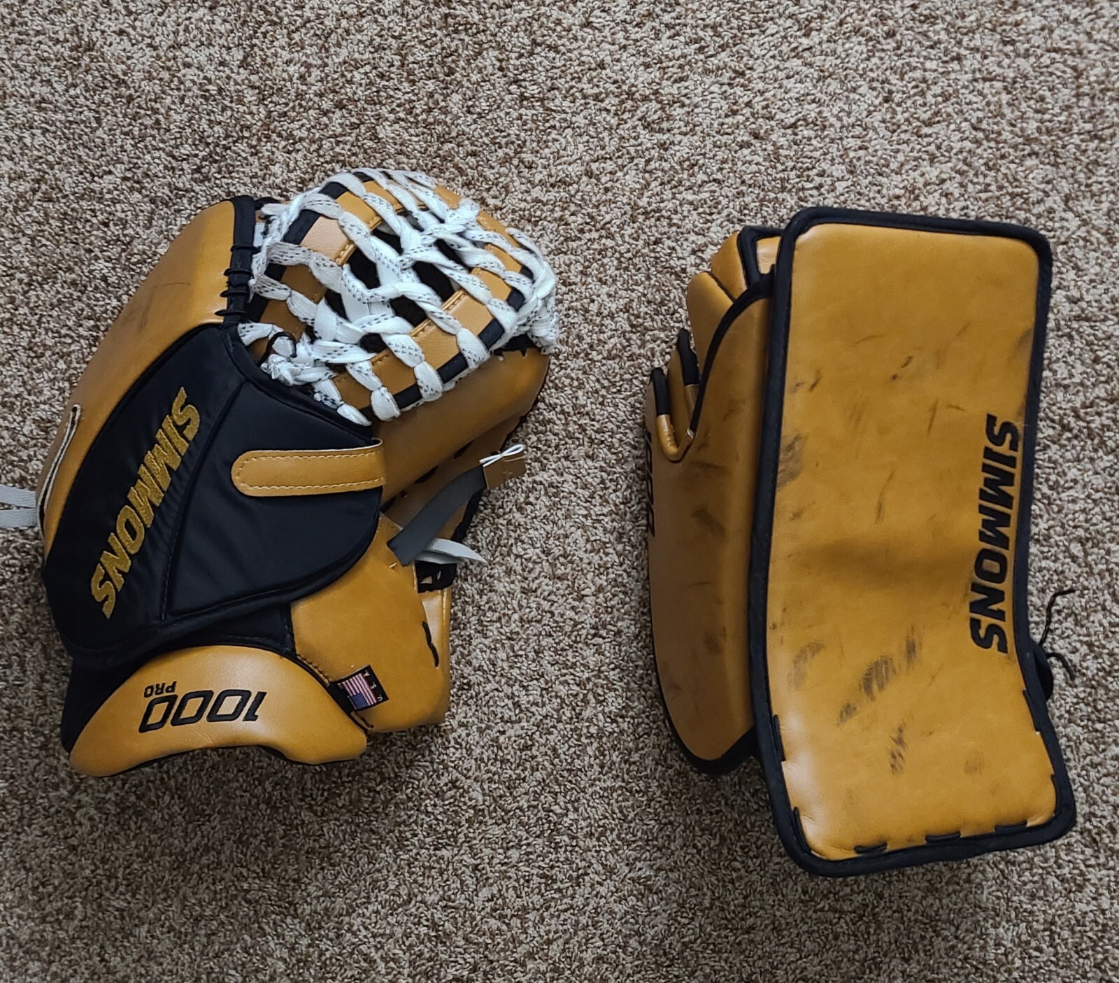 Simmons Ice Hockey Goalie Trapper and Blocker eBay