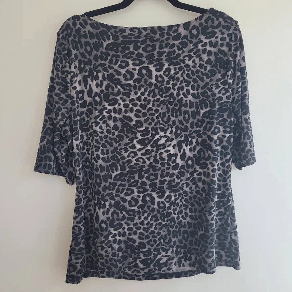 Y2K Fuera del Hombro Negro Leopardo Estampado Top Slinky Material Maximalista Foto 2 de 4