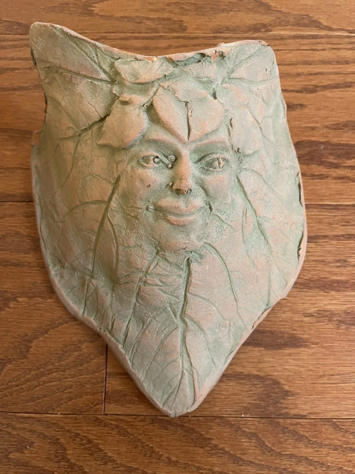 Pottery Wall Hanging Vase Spirit Leaf Design ~9x7x3.5”