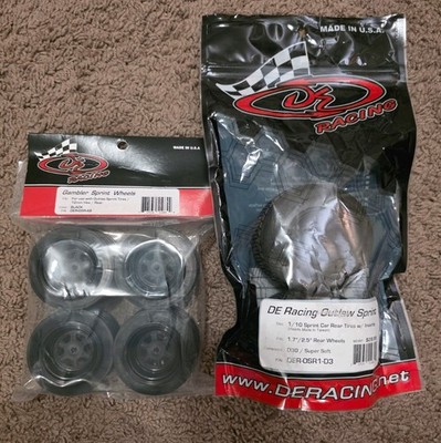 DE Racing Outlaw Sprint Dirt Oval Rear Tires (D30), (4) Rear rims.