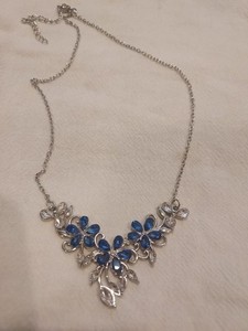 Paparazzi Jewelry  - Floral Fashion Show - Blue Necklace - Vintage