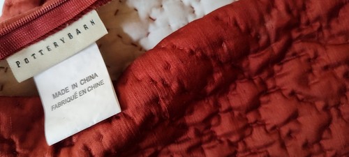 NWT! POTTERY BARN 20" SQ. RED BERRY COLOR PILLOW COVER. SILK HAND PICKED STITCH. - Picture 4 of 8