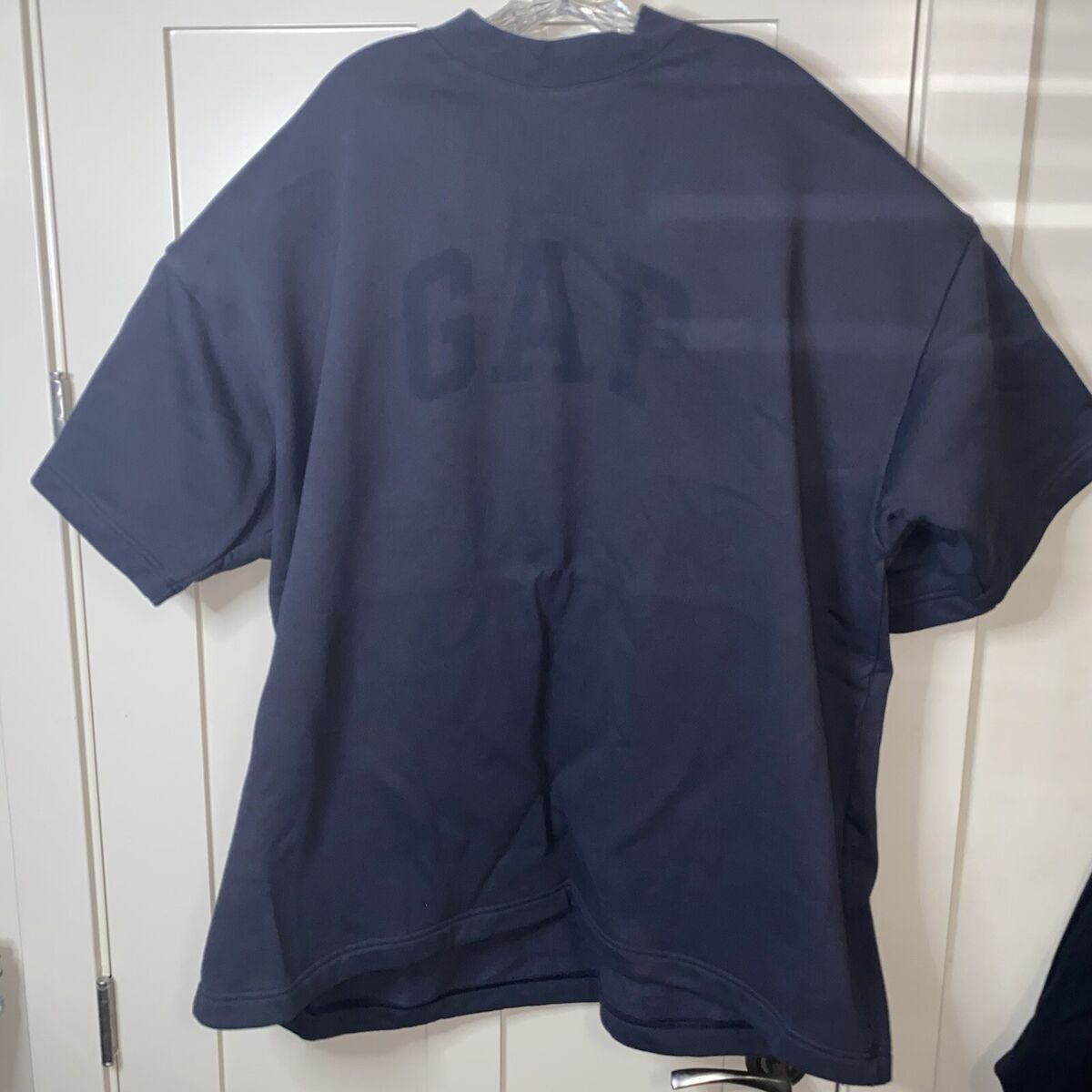 New Yeezy x Gap Engineered Balenciaga 14A Crop Dove Fleece New Yeezy x Gap Engineered Balenciaga 14A Crop Dove Fleece