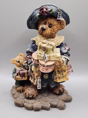 Boyds Bears Figurine Born To Shop Grace & Jonathan Mom Son