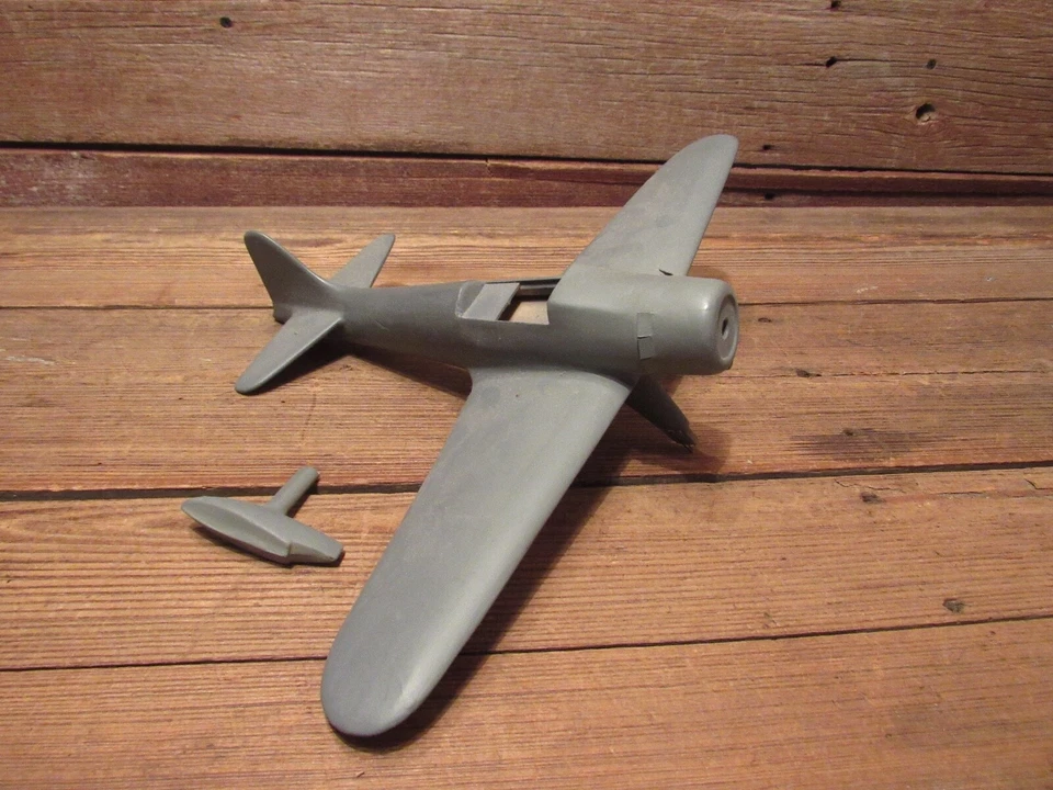 Vintage Custom Wood Gas Powered Air Plane For Parts, Restoration Or Display! - Image 2 of 4