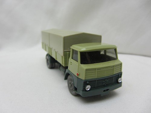 Wiking HO Scale Henschel & Mercedes Cargo Trucks U Pick - Picture 14 of 22