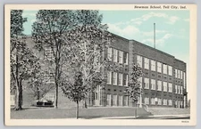 Postcard Indiana IN Newman School Tell City Z275
