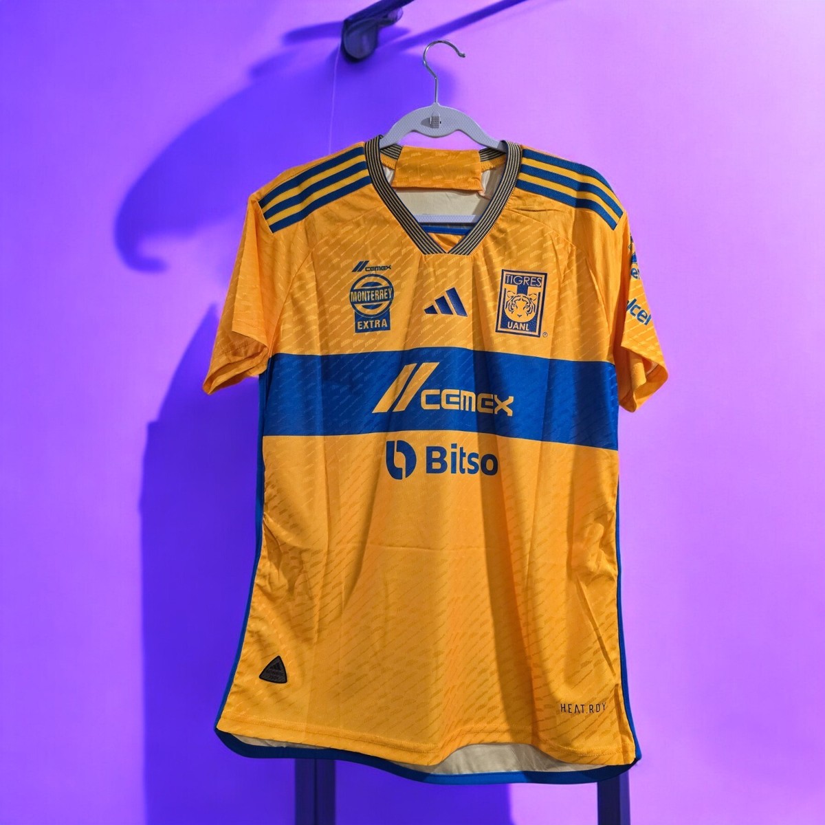 Tigres UANL ジニャク 10番シャツ フルスポンサー Lサイズ Tigres UANL ジニャク 10番シャツ フルスポンサー Lサイズ