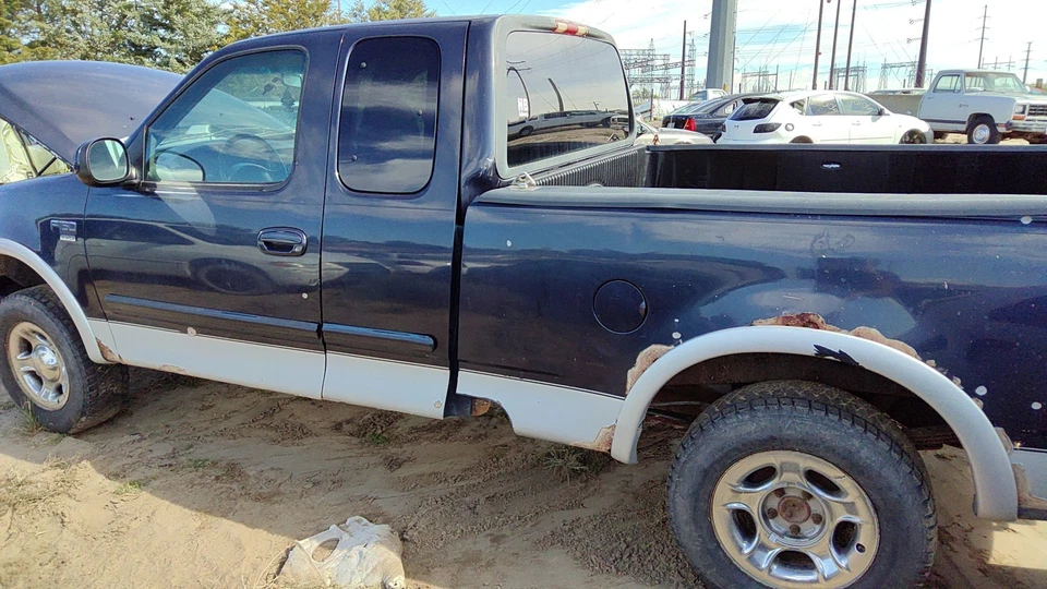 Conjunto de culata derecha para pasajero Ford F150 1999-2004 OEM 5,4 L XL3Z6049ha Foto 4 de 4