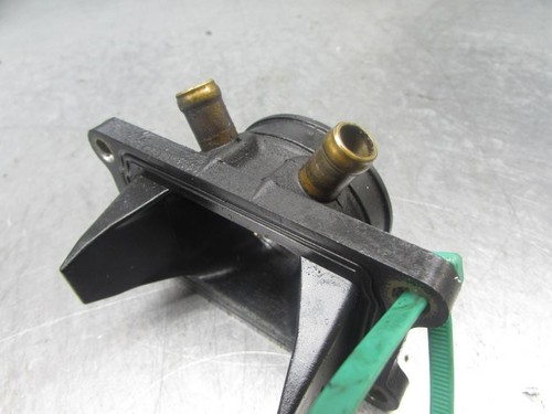 Suzuki RGV250 1988-1991 VJ21 Motorcycle Inlet Rubbers x 2 - Picture 5 of 5