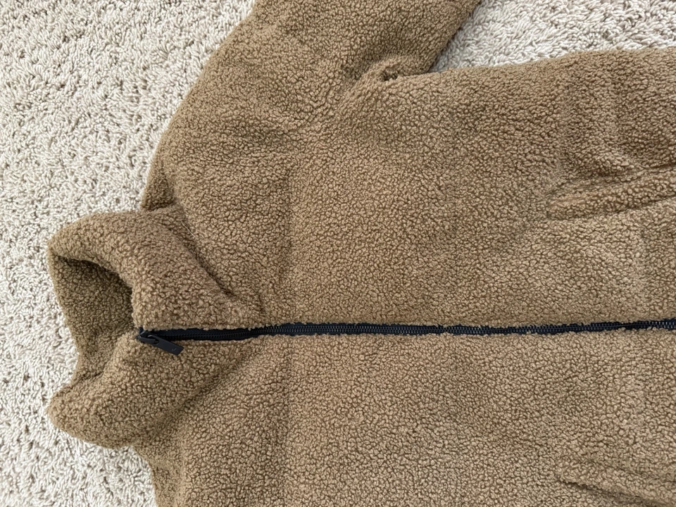 Jaqueta Abercrombie And Fitch Kids Sherpa forrada de veludo tamanho 13/14 - Imagem 2 de 4