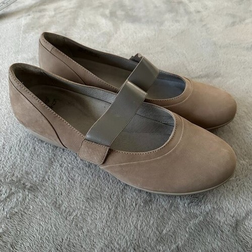 Dansko Kendra Mary Jane Slip On Shoes Flats Women's 41 US 10.5 11 Beige