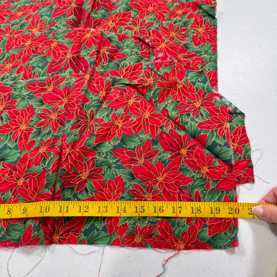 vintage cotton quilting fabric red holly floral 10x20 - Image 3 of 4
