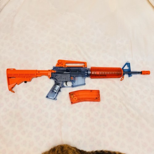 M4A1 Toy Gel Blaster Electric And In Good Condition Good For Outdoor Play