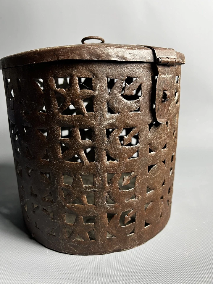 Juego de 2 linternas colgantes vintage de metal rústico de hierro 7x7, 6x6 Foto 4 de 4