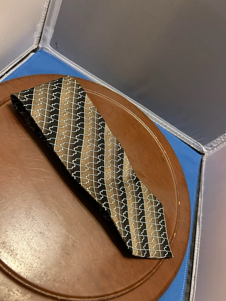 Matrix Men’s Brown 100% Silk Tie Striped Necktie - Image 2 of 4