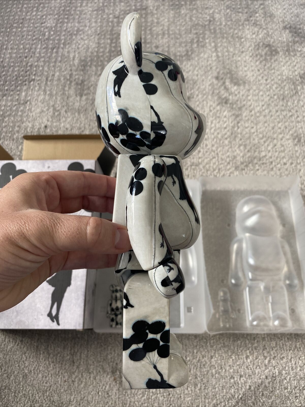 Flying Balloons Girl 400% 100% BE@RBRICK Banksy Inspired 