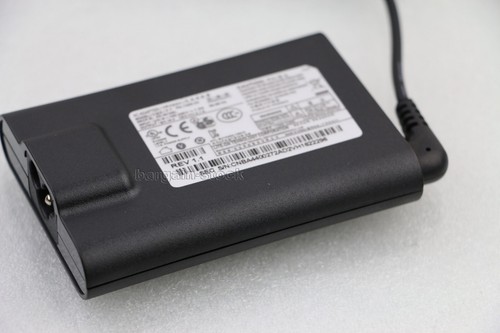 Samsung NP900X3C-A01AU NP900X3C-A03AU NP900X3C-A05AU AC Adapter Charger - Picture 5 of 6