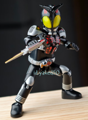 特撮 BANDAI MASKED RIDER DARK KABUTO 41p5mbDfsoL.jpg_BO30,255,255,