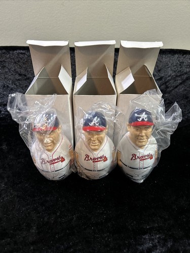 Chipper Jones Atlanta Braves Egg Statue MLB - NEW in Box (3 for sale ALL NEW) - Picture 2 of 6