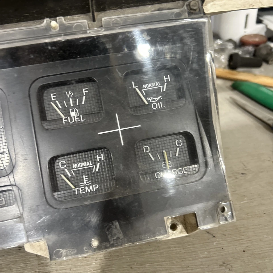 ✅ Cuadro de instrumentos velocímetro diésel Ford f250 f350 1980-86 170 k millas OEM Foto 4 de 4