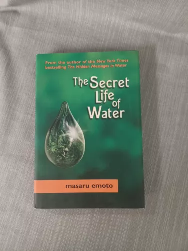 The Secret Life of Water - Emoto, Masaru - Good - hardcover