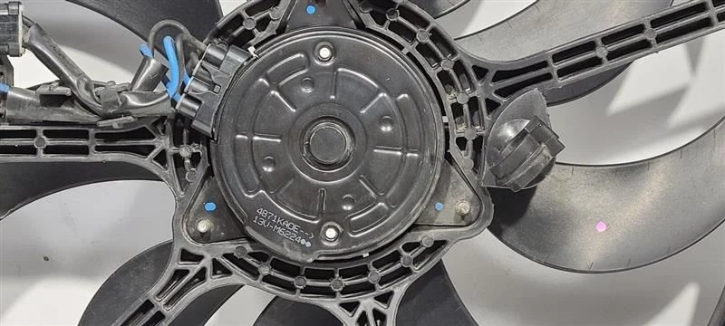 12 - 19 NISSAN VERSA Radiator Fan Motor Fan Assembly Hatchback Note CVT OEM - Image 3 of 4