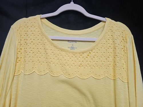 Croft Barrow Plus Size 2X Womens Yellow Eyelet Short Sleeve Casual Blouse Top - Picture 3 of 4