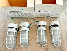 (4) SPERO Lighting 150W Industrial Vapor Tight Die-Cast Aluminum Light Fixture