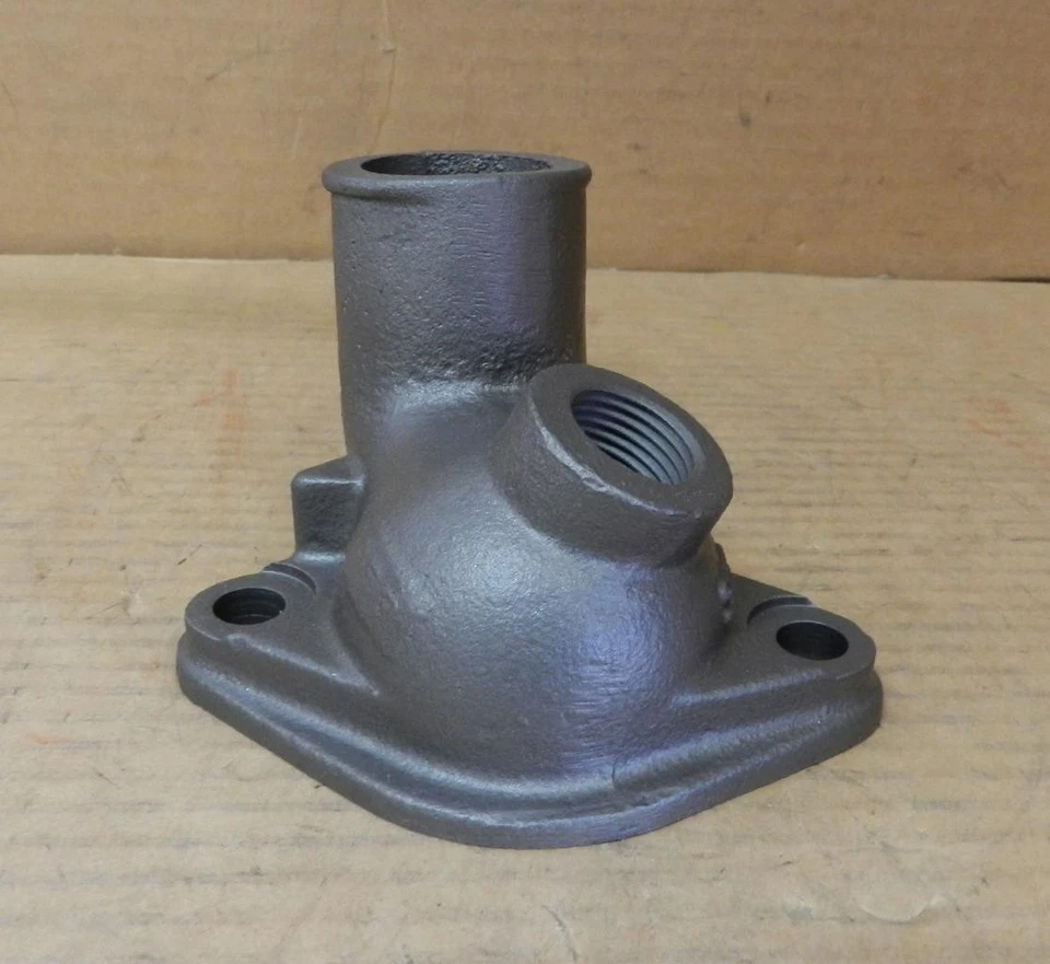 Chevrolet P30 GMC P3500 1975-84 camión 454 V8 usado termostato carcasa 354415 Foto 2 de 4