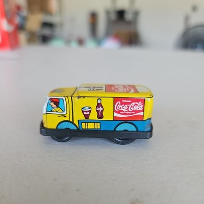 Tiny Vintage c1970s COCA-COLA Tin Friction Made in Japan Toy Delivery Truck . 20
