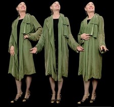 Vintage 1920s 30s evening coat green velvet Bjorkman Mpls ruched sleeve AS IS