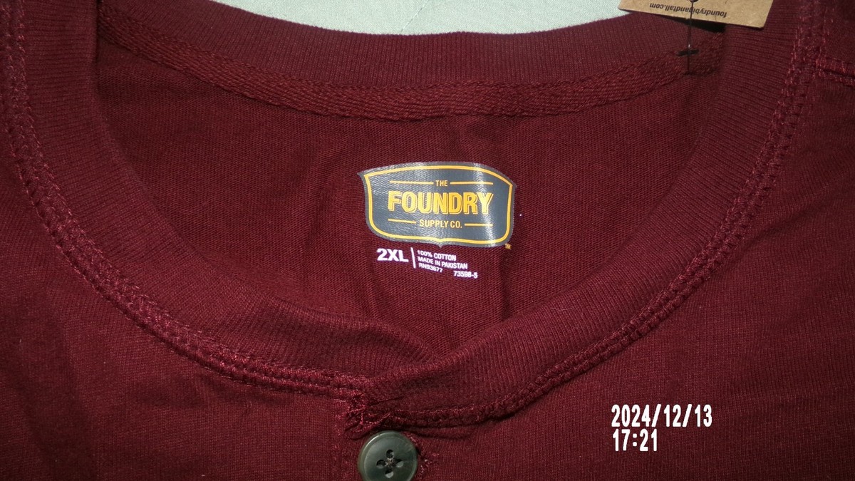 2 Men's Long Sleeve Shirts Foundry & Izod Advantage Performance