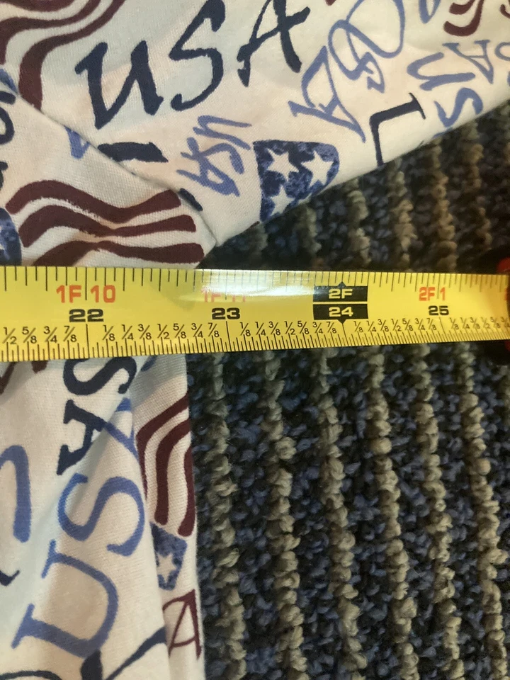 Lote De 2 Mujeres Medianas Bandera EE. UU. Cinta Exfoliante Manga Corta Larga Enfermera Patriótica Foto 3 de 4