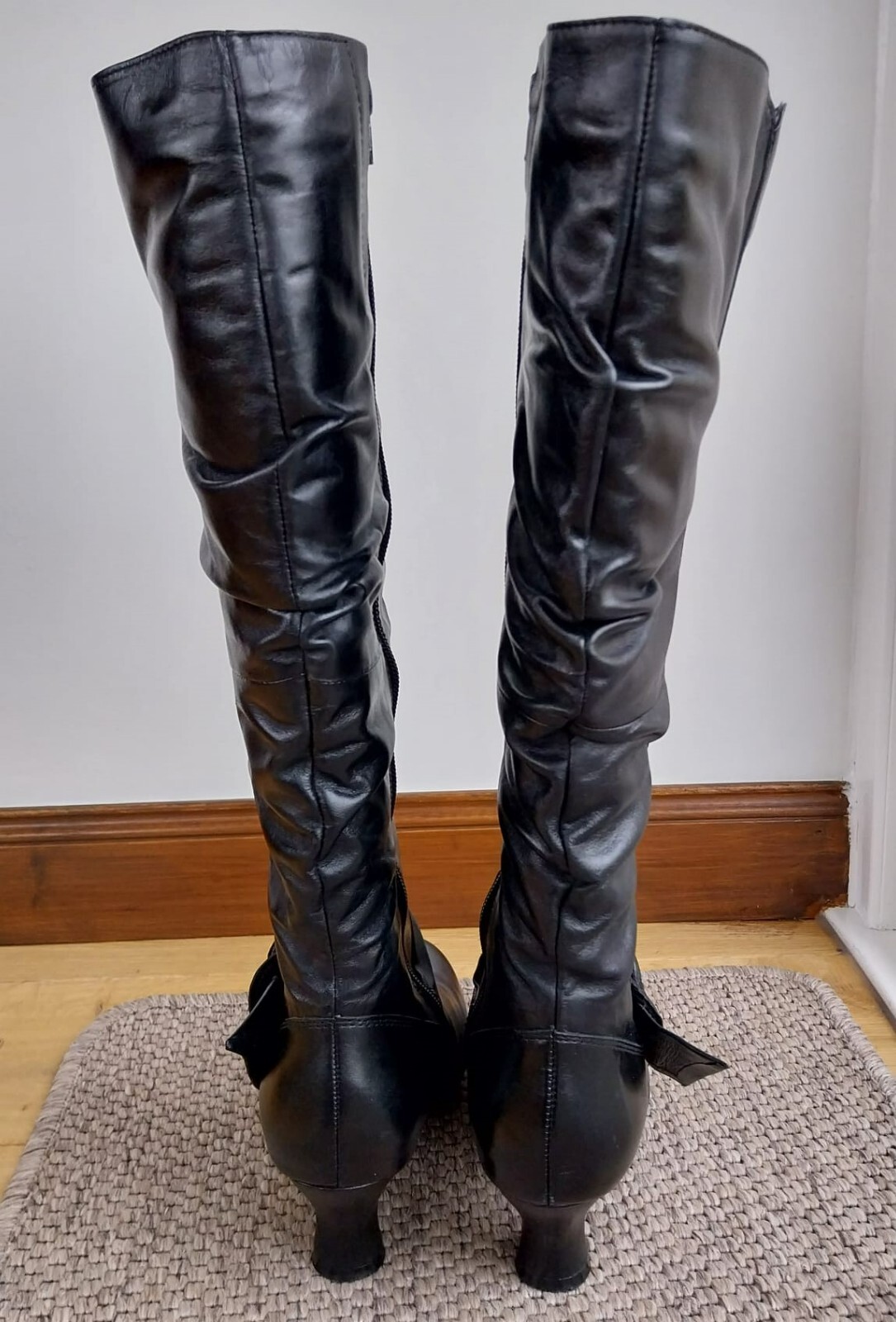 Ladies Hush Puppies Black Leather Full Length Boots UK Size 6 eBay